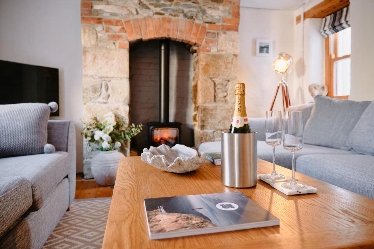 Finest Retreats - Scallop Cottage Портлевън Екстериор снимка
