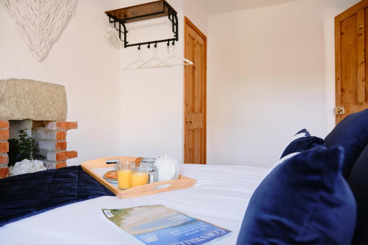 Finest Retreats - Scallop Cottage Портлевън Екстериор снимка